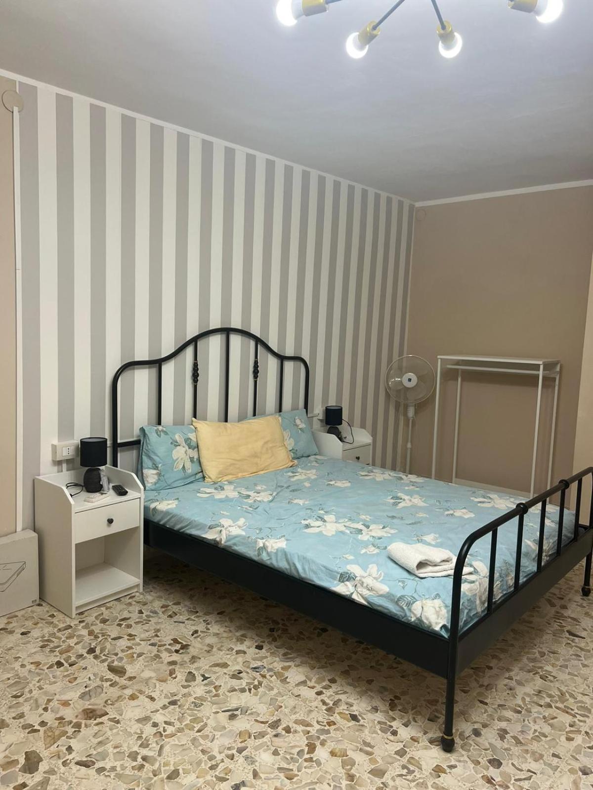 B&B Palazzo Veliero Al Castello Torre Maggiore 외부 사진